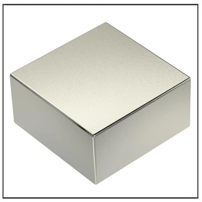 Sinterovani Nd Fe B magnet